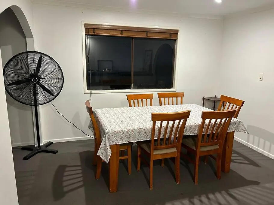 Family 3-Bedroom Everton Hills Apartment Brisbane Australia