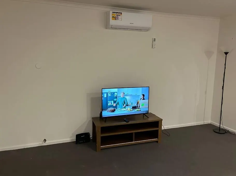 Family 3-Bedroom Everton Hills Apartment Brisbane 0*,  Australia
