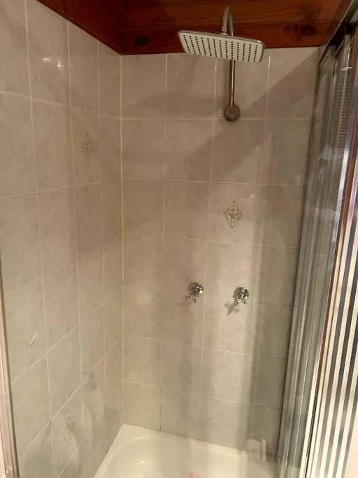 Family 3-Bedroom Everton Hills Apartment Brisbane