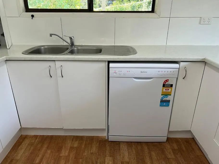 Family 3-Bedroom Everton Hills Apartment Brisbane