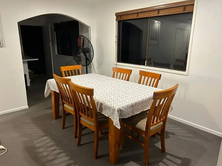 Family 3-Bedroom Everton Hills Apartment Brisbane